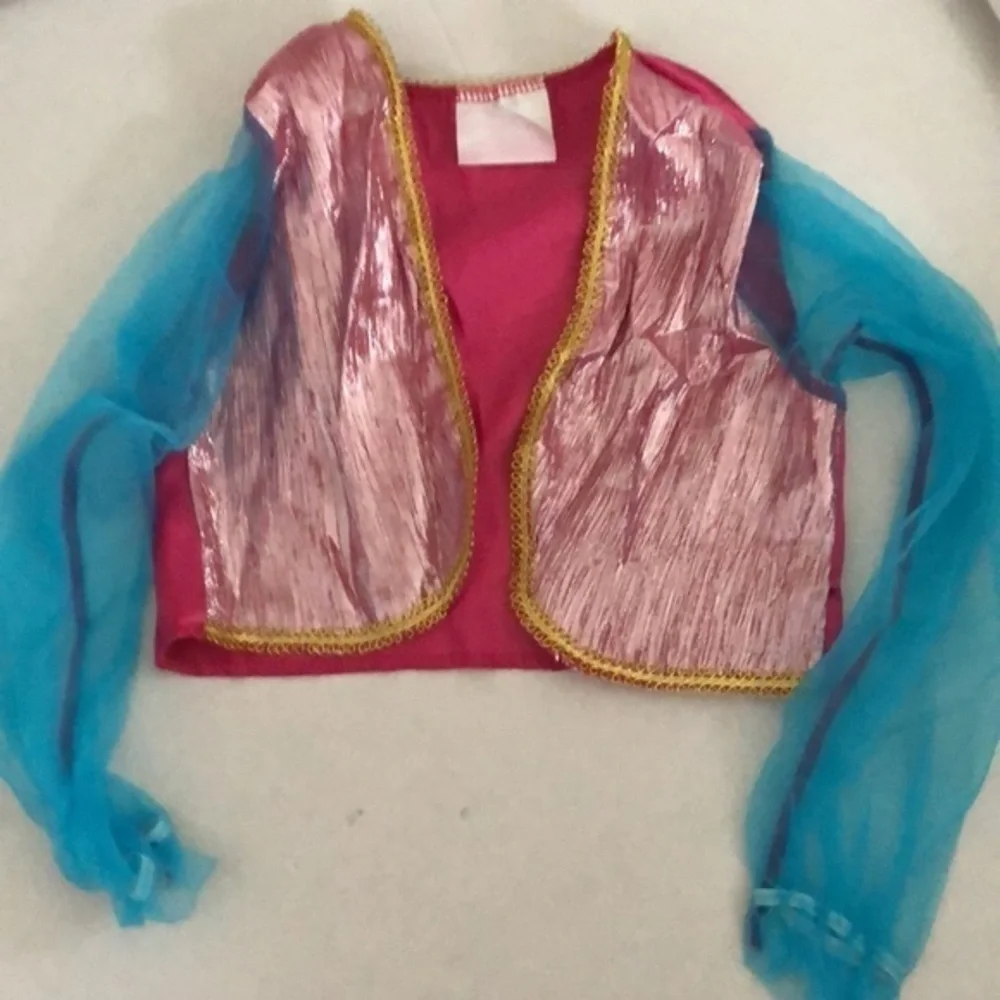 Halloween Genie four piece costume size 4 to 6